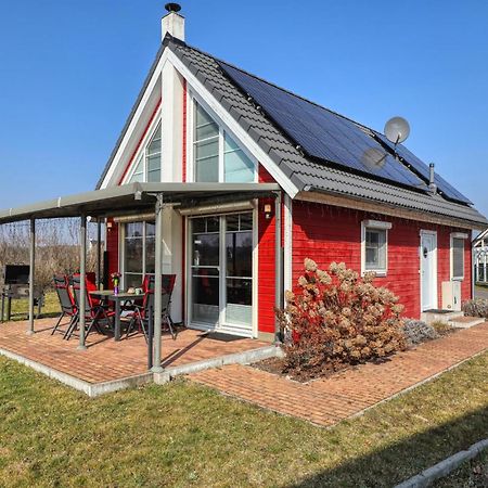 2 Bedroom Beautiful Home In Zerpenschleuse エクステリア 写真